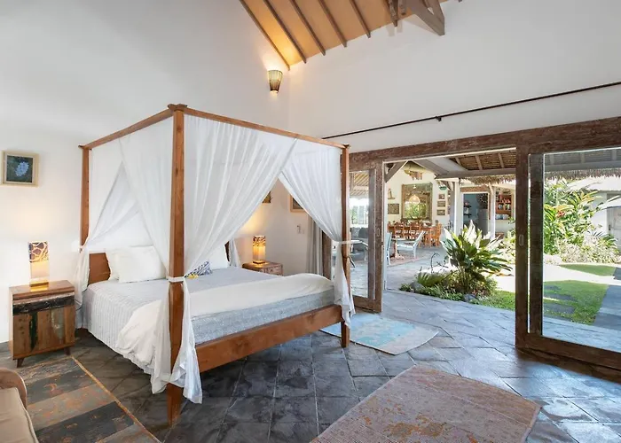Gorgeous Balinese Designed 3 Bed Villa, Pick! Villa *