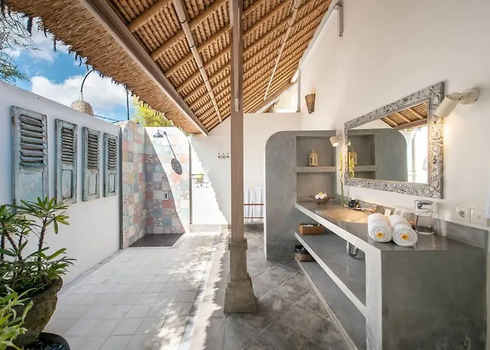 Gorgeous Balinese Designed 3 Bed Villa, Pick! * Seminyak (Bali)