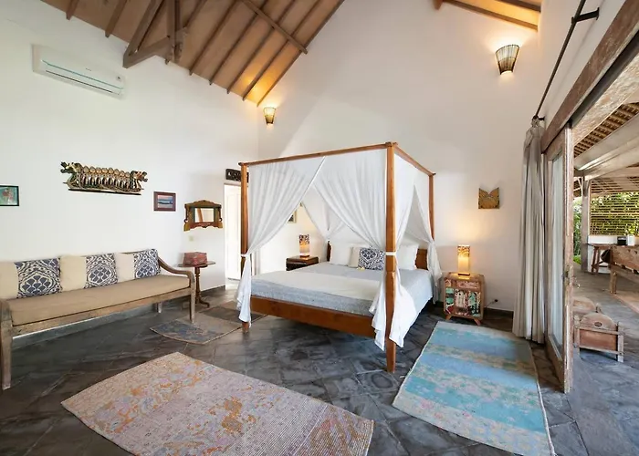 Villa Gorgeous Balinese Designed 3 Bed Villa, Pick!